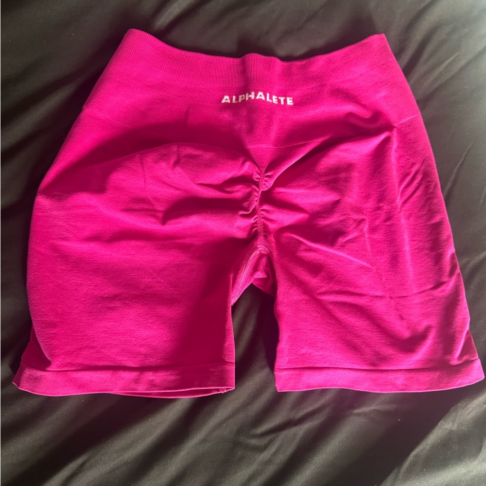 Alphalete Women's Vibrant Pink Bike Shorts